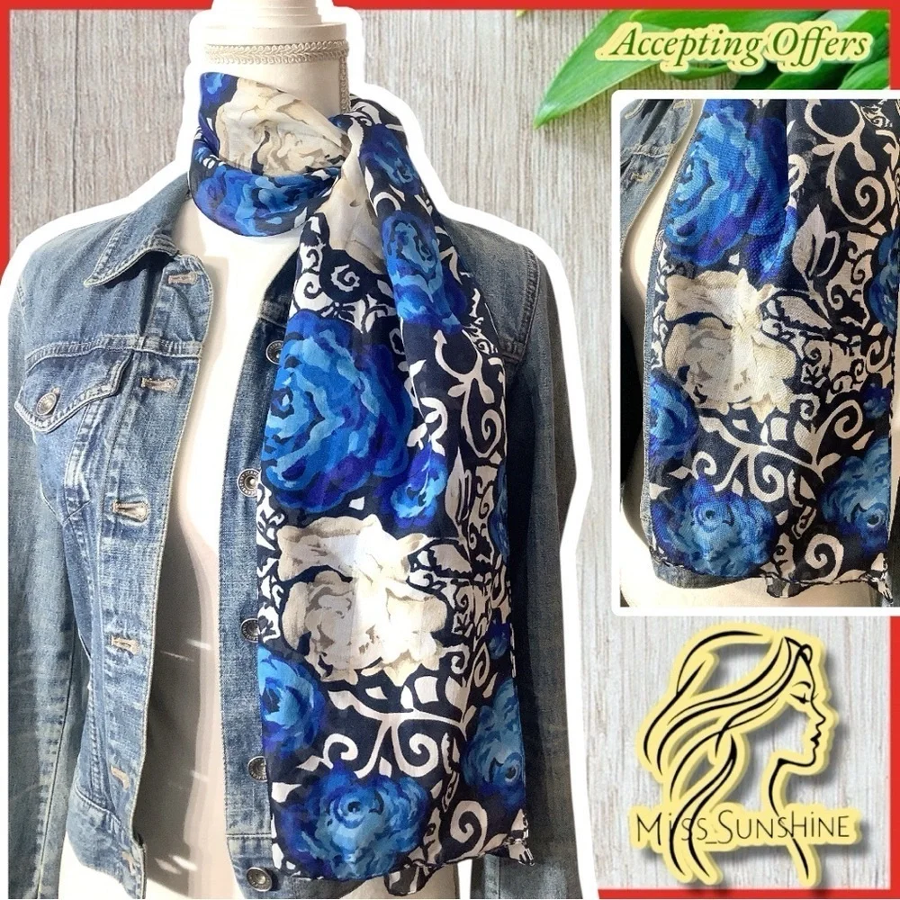 Chic & Unique - Blue & Cream lightweight silky feel Scarf - more than one use